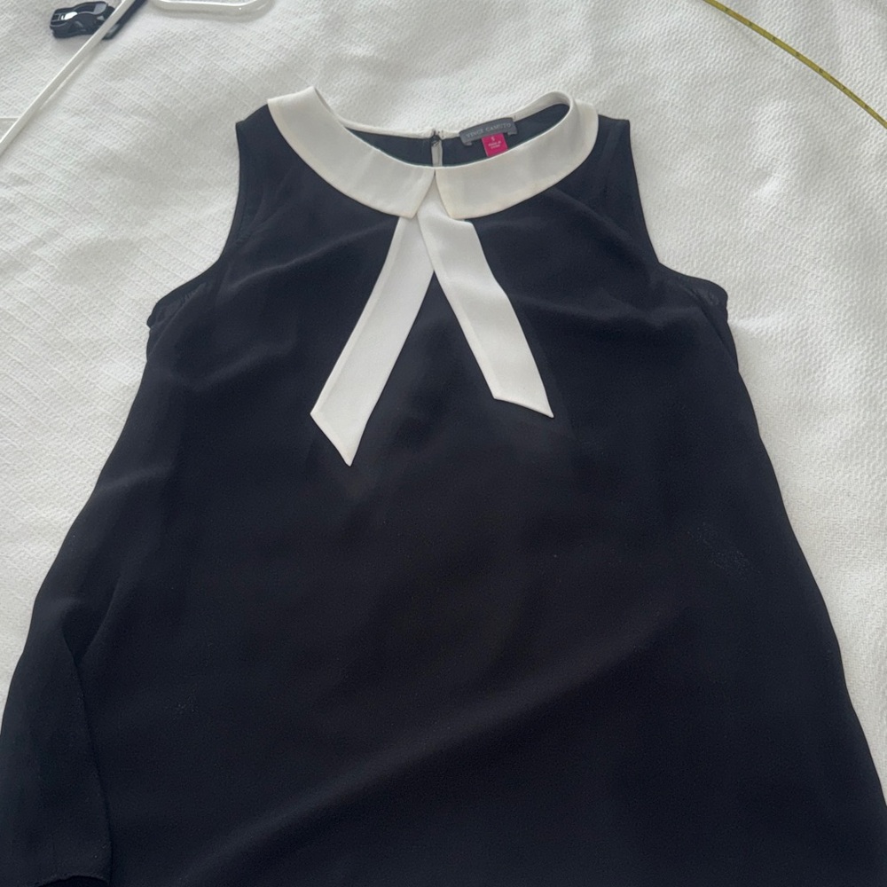 Vince Camuto Black Sleeveless Top with White Peter Pan Collar and Bow